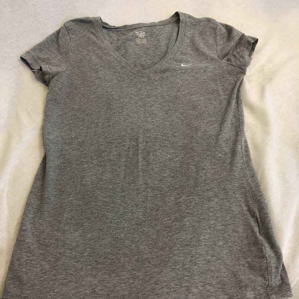 Nike tee